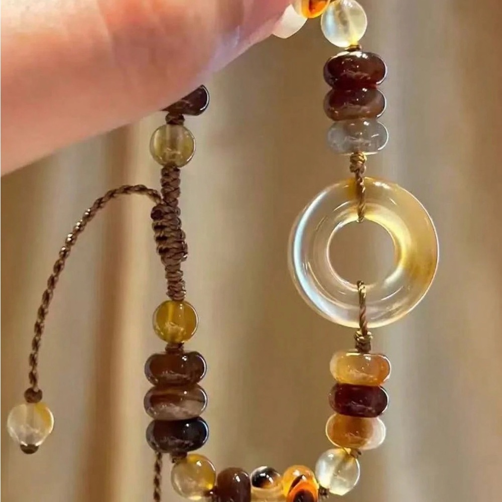 Elegant Amber Beaded Necklace
